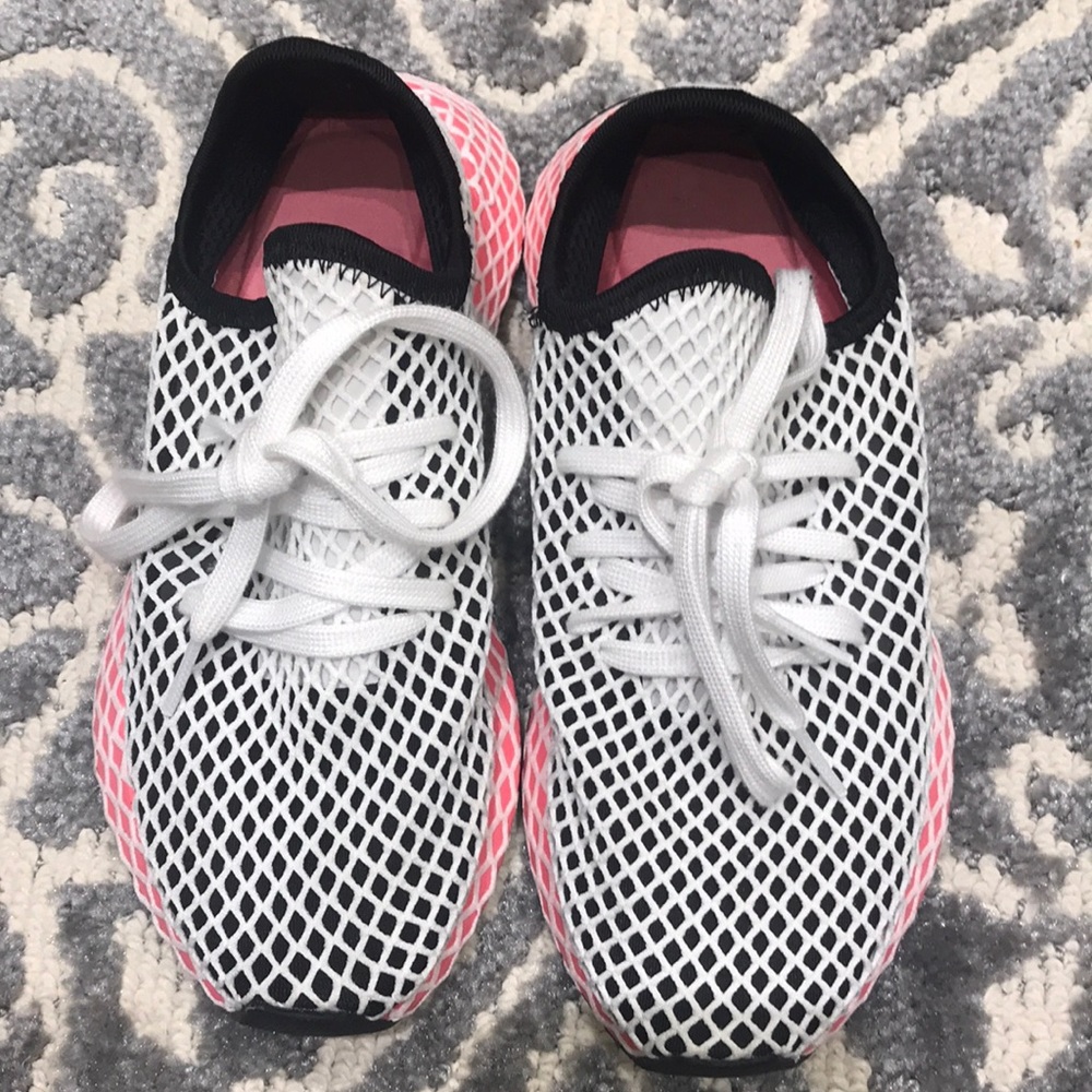 Adidas deerupt rubber shoes
